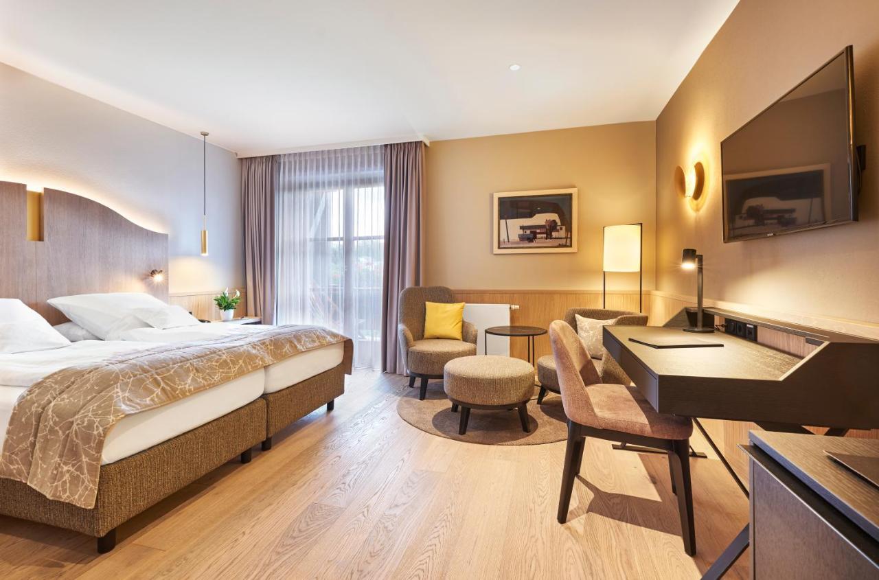 Hotel Zur Waldbahn Цвізель Екстер'єр фото